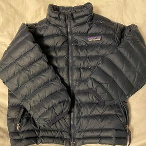 Patagonia navy down sweater size 4t